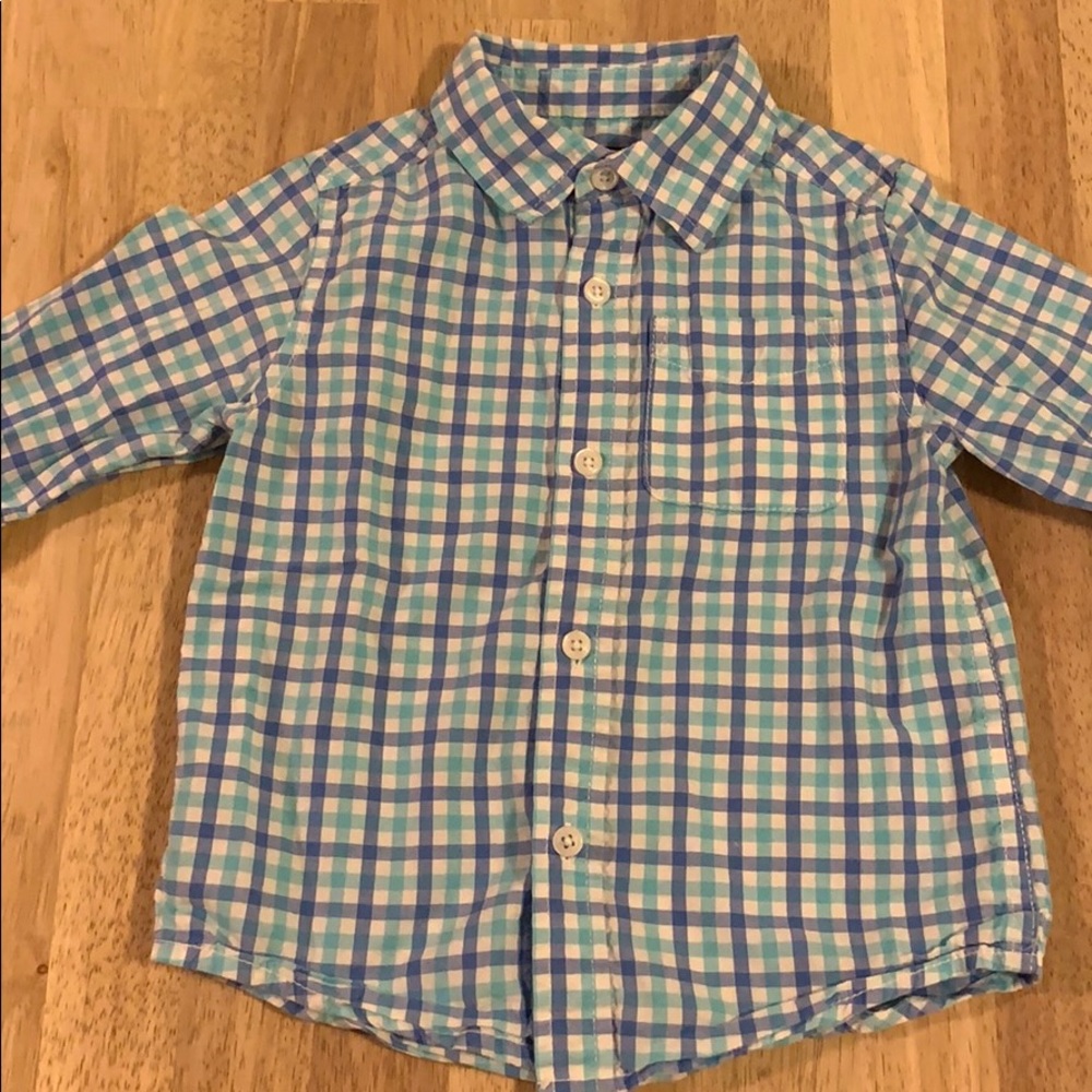 4/10$$ plaid button down shirt 3T